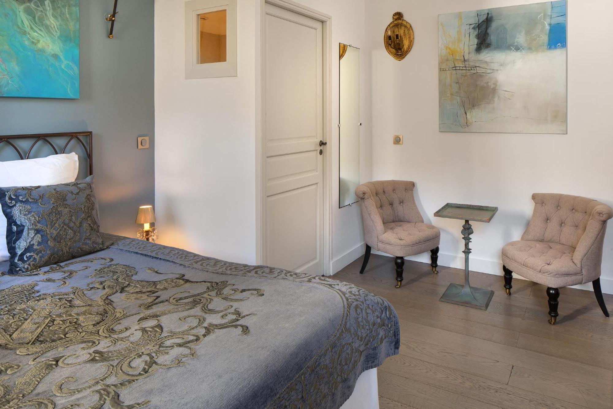 La Maison Des Augustins 4 Stars Spa Et Fitness Aviñón Habitación foto